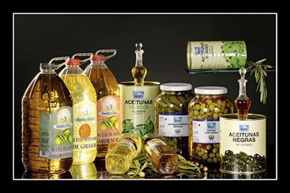 aceite, vinagre y encurtidos